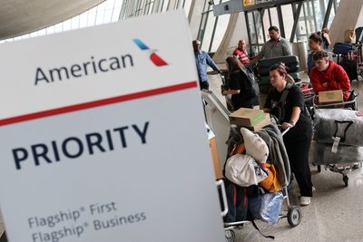 Why has Trump given white South Africans refugee status?