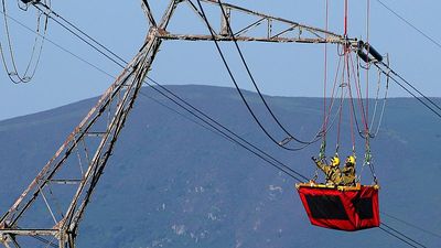 Europe’s electricity grid is outdated and risks derailing fossil fuel phase out, report finds