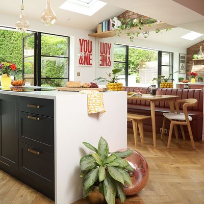 15 kitchen wall ideas to decorate the heart of your home