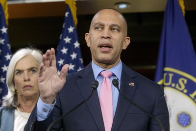 Did Hakeem Jeffries overstate share of veterans using food stamps?