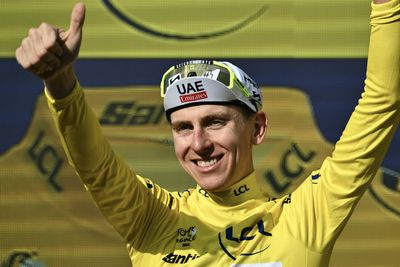 How does the general classification work at the Tour de France?