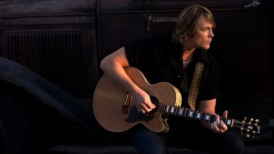“His prized possession was a 1972 D-35 that he played for all those years. Shortly before he passed away, he gave it to me”: Rockie Lynne was abandoned as an infant – years later, his birth father left him his most important legacy