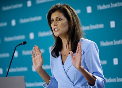 Former Trump Cabinet Member: If Biden Accepted a Plane From Qatar, We Would Be Furious