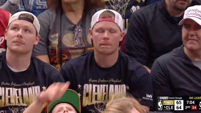 Cavaliers Fan Shaking Head Perfectly Sums Up Bad Vibes During Pacers Comeback