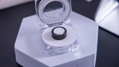 Samsung quietly unveils a limited-edition Galaxy Ring in two-tone Titanium Black