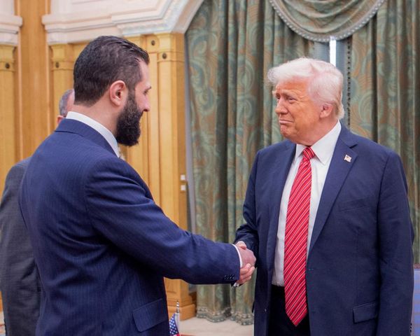 Trump meets Syria’s president after lifting US sanctions on country