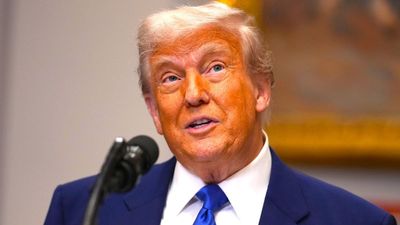 Trump to FBI: Stop investigating rich people, crack down on the poor