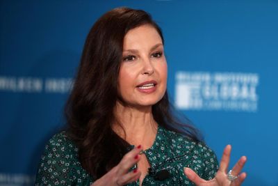 Ashley Judd reveals vulnerable account of last moments with mother Naomi