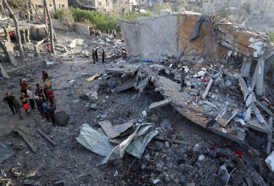 Israeli attacks on Gaza kill 84 as ceasefire talks continue