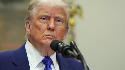 Trump Equates Qatar's Luxury Plane Gift to the Statue of Liberty