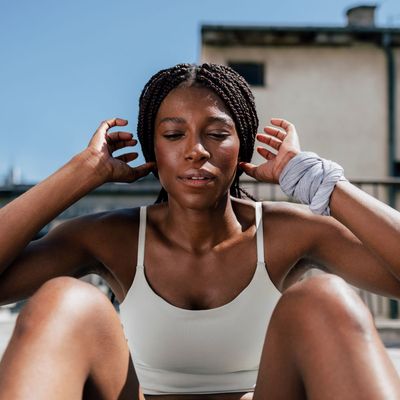 Want To Build Muscle but Only Have 10 Minutes? These 6 Core Workouts Are Game-Changers (and Instructors Rave About Them)