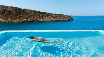 The best luxury hotels with baby clubs — so parents can indulge in some serious R&R