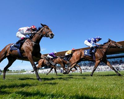 Horse racing leaders break ranks to push for higher taxes on online casinos