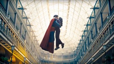 Couple spats, angry Krypto, and more! The new ‘Superman’ trailer has it all