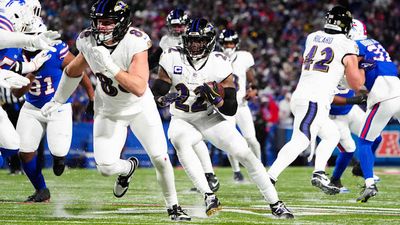 Ravens, Running Back Derrick Henry Agree to Contract Extension