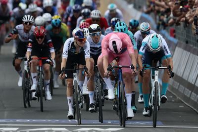 Giro d'Italia stage 5 live: Mads Pedersen holds off Tom Pidcock to win again