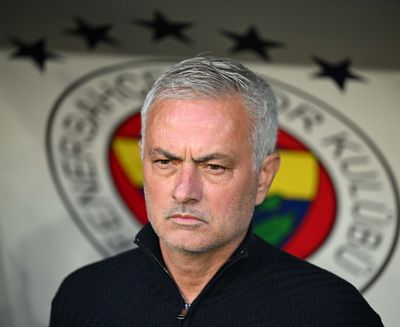 Jose Mourinho to help Manchester United - with superstar deal: report