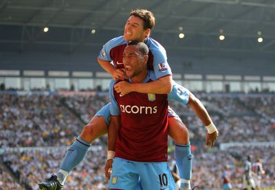 Premier League appearance record could be broken following a contract extension: report