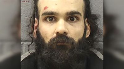 ‘I’m taking over this plane’: Man who terrorized a flight with a broken spoon pleads guilty