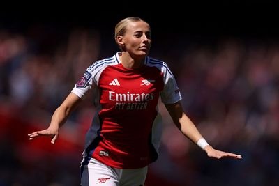 Arsenal in talks with loan star Chloe Kelly