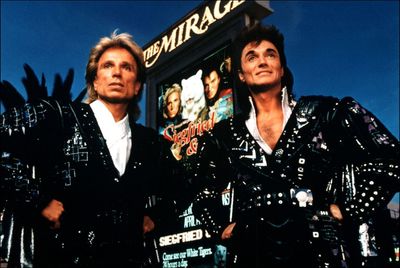 I'm a huge stage magic fan so I can't wait for Apple TV+'s new Siegfried and Roy series