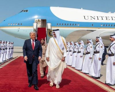 Trump news at a glance: President shrugs off Qatar jet fury, announces $96bn Boeing deal