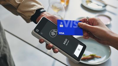 Square launches new portable point-of-sale handheld device that's barely bigger than a smartphone and there's even a 16-megapixel camera
