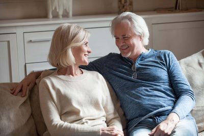8 expert tips on how to reignite romance into your relationship over 60