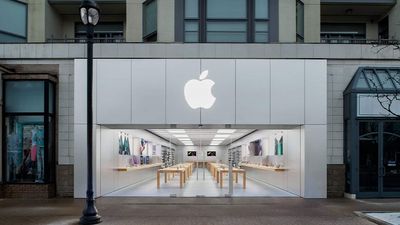 Trump Not Happy With Apple Moving iPhone Production To India