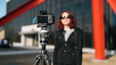 This new Sennheiser wireless microphone is ideal for solo content creators