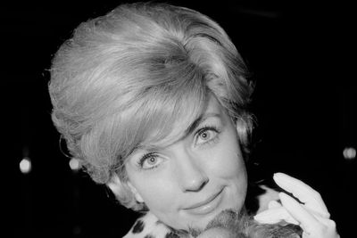 Joan O’Brien death: Operation Petticoat and It Happened at the World’s Fair actor dies aged 89