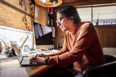 Remote workers may have worse mental health, survey finds