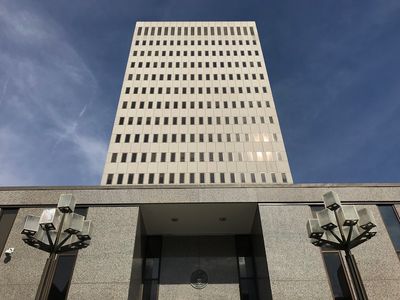 ICE Accused of Subjecting Two Detainees in Baltimore to 'Inhumane and Punitive Conditions'