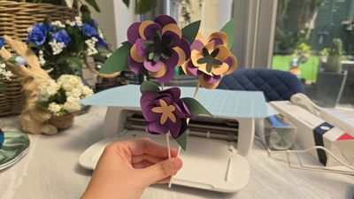 Cricut experts just taught me how to make beautiful flowers – and you can, too