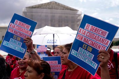 US Supreme Court grills Trump administration over birthright citizenship