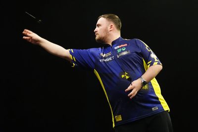 Luke Littler secures top seed spot for Premier League Darts finale