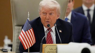 Donald Trump wraps up Gulf tour with €179 billion in UAE deals