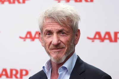 Sean Penn declares Jennifer Lawrence ‘the last movie star’ in Hollywood