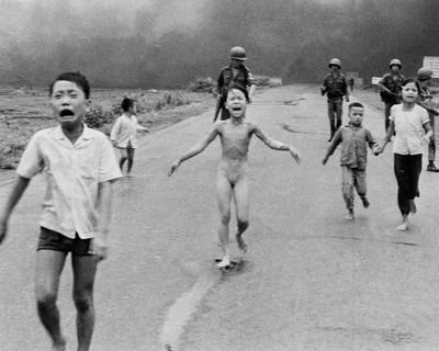 ‘Napalm Girl’ may be work of different photographer, World Press Photo says