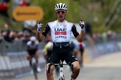 Giro d’Italia 2025 LIVE: Stage 7 result and updates as Juan Ayuso makes early GC statement