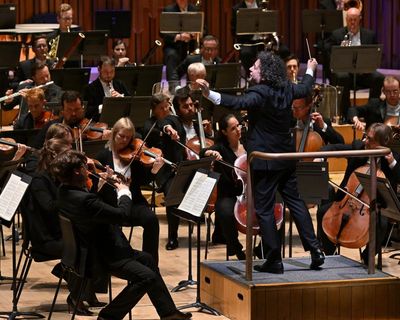 LSO/Dudamel/Rebeka review – relentless orchestral fireworks and bright moments