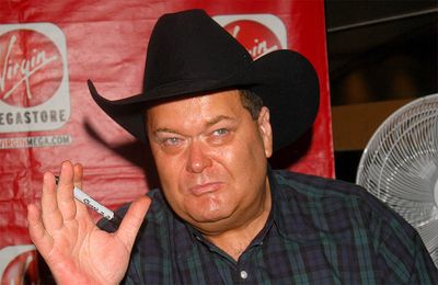 Wrestling commentator Jim Ross reveals cancer diagnosis