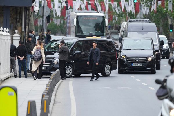 A senior Ukrainian official accuses Russia of making unacceptable demands at peace talks in Turkey