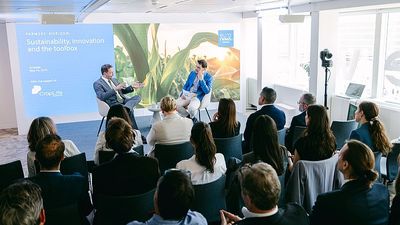 Commissioner Hansen presents plan to cut farming bureaucracy in EU