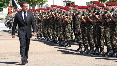 Former paratroopers accuse French officers of violent hazing and racism