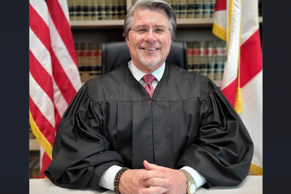 Judge suspended for making ‘G-rated dad jokes’ about defendants. He claims he was ‘trying to lighten the tension’