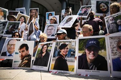 Families of victims appalled as Boeing seems likely to avoid prosecution over 737 Max crashes