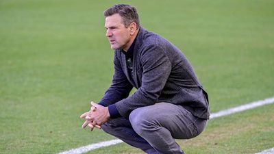 LA Galaxy Extend Greg Vanney Despite Record Poor Form: Genius or a Crazy Decision?