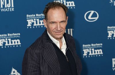 Ralph Fiennes cast as President Snow in Hunger Games prequel
