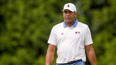 Jhonattan Vegas Keeps Lead on Friday at PGA Championship